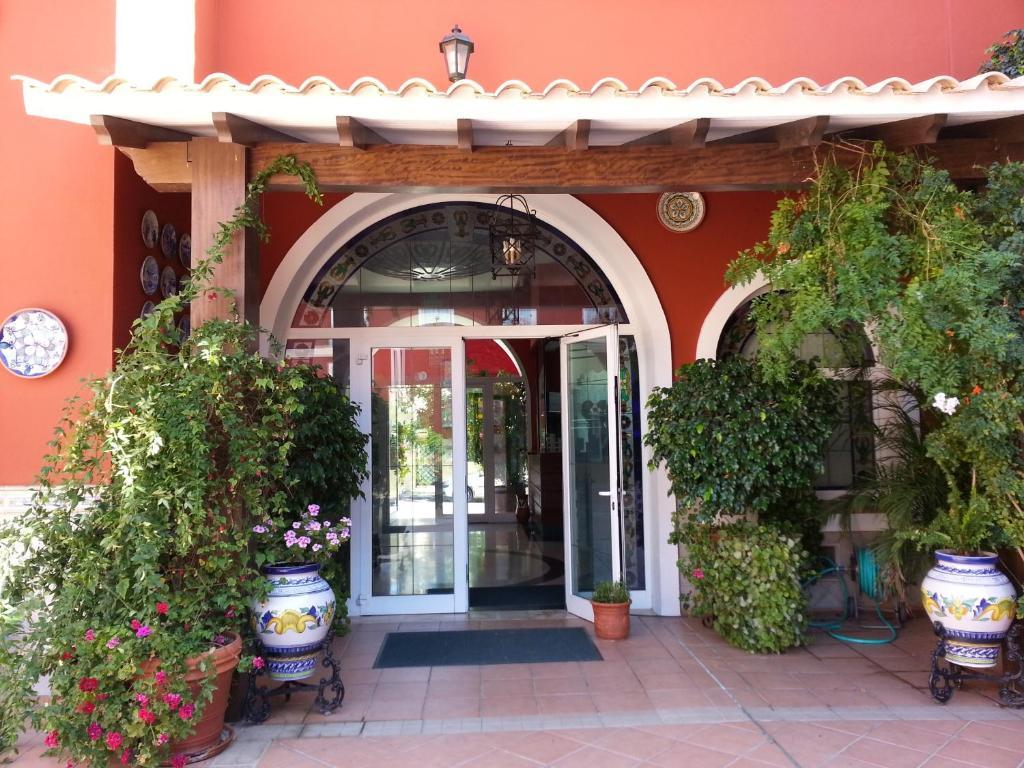 Hotel Romerito Малага Экстерьер фото